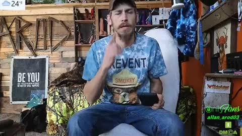 Snapshot of allan_arod chatting on January 3, 2025, 8:32 pm Allan arod online show from January 3, 2025, 8:32 pm