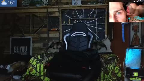 Snapshot of allan_arod chatting on January 19, 2025, 11:01 am Allan arod online show from January 19, 2025, 11:01 am