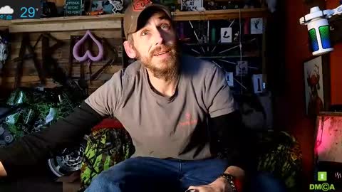 Snapshot of allan_arod chatting on February 12, 2025, 9:01 pm Allan arod online show from February 12, 2025, 9:01 pm