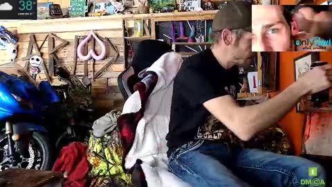 Snapshot of allan_arod chatting on February 23, 2025, 8:33 pm Allan arod online show from February 23, 2025, 8:33 pm