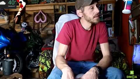 Snapshot of allan_arod chatting on March 3, 2025, 8:43 pm Allan arod online show from March 3, 2025, 8:43 pm