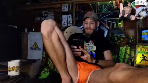 Snapshot of allan_arod chatting on November 8, 2025, 10:59 am Allan arod online show from November 8, 2025, 10:59 am