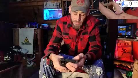 Snapshot of allan_arod chatting on January 18, 2026, 11:03 am Allan arod online show from January 18, 2026, 11:03 am