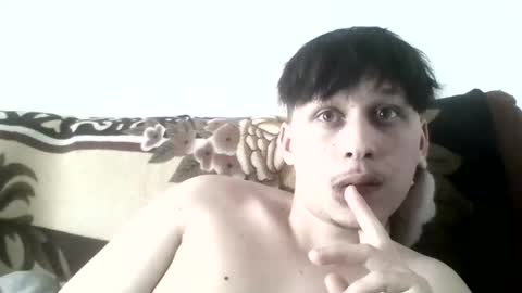 fuckmales online show from May 14, 2026, 2:13 pm