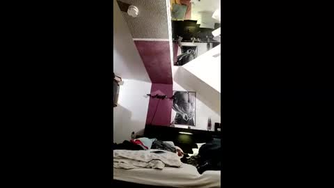 gay online show from October 31, 2025, 8:54 pm