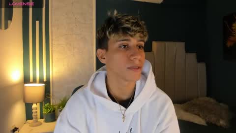 Allex online show from March 5, 2025, 3:08 am