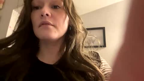 Snapshot of alleycatty24 chatting on February 3, 2026, 9:25 am AlleyCatty24 online show from February 3, 2026, 9:25 am