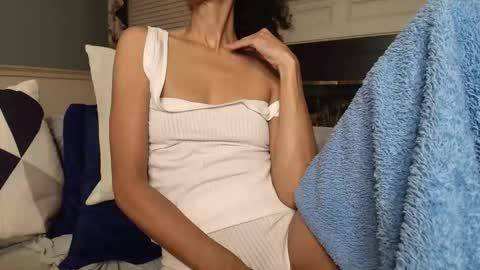 wishlist on bio online show from October 30, 2025, 5:09 am