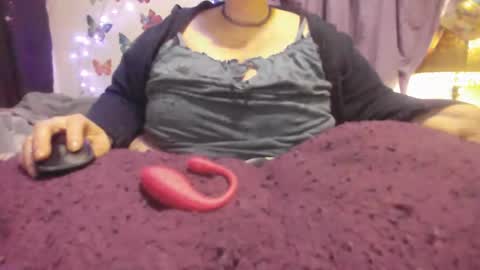 Snapshot of alli_kat78 chatting on January 3, 2025, 8:10 am Alli Kat online show from January 3, 2025, 8:10 am