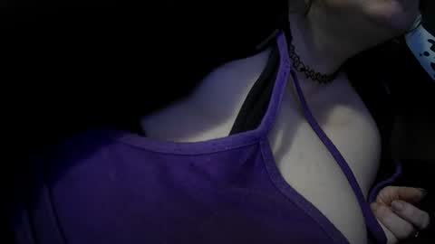 Snapshot of alli_kat78 chatting on December 21, 2025, 2:35 pm Alli Kat online show from December 21, 2025, 2:35 pm