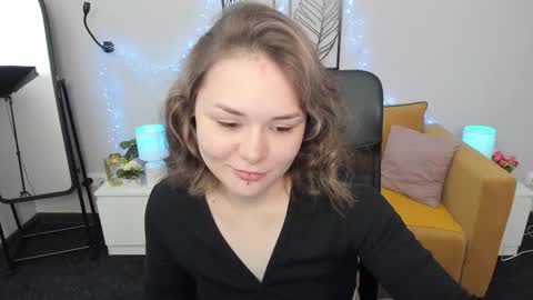 Snapshot of alli_zi chatting on September 10, 2025, 3:39 am Blair online show from September 10, 2025, 3:39 am