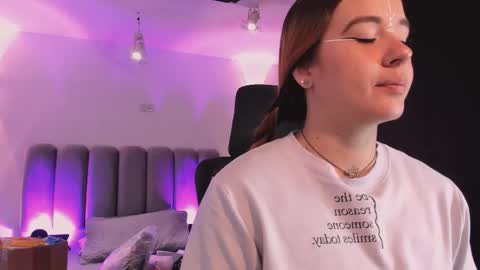 ALLICE online show from October 3, 2025, 11:51 am