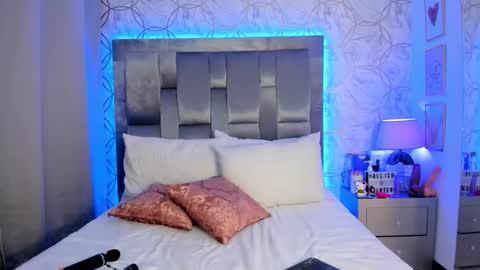 AlliceWinter online show from September 11, 2025, 11:32 am