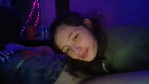 Allie Winters online show from April 23, 2026, 3:52 am