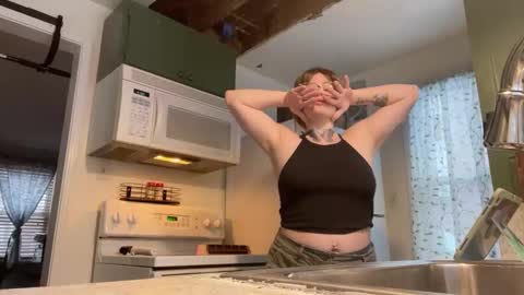 Snapshot of allieberrybb chatting on January 10, 2025, 9:20 pm bb online show from January 10, 2025, 9:20 pm