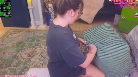 Snapshot of allieberrybb chatting on February 15, 2025, 7:39 pm bb online show from February 15, 2025, 7:39 pm