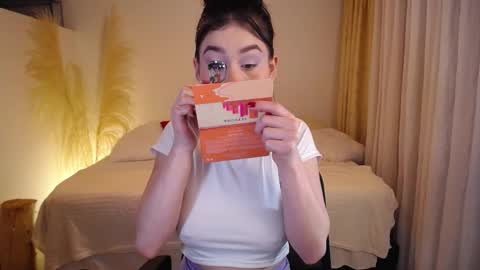 Allie  online show from February 19, 2026, 3:41 pm