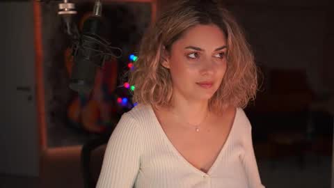 Allie online show from December 14, 2025, 1:16 pm