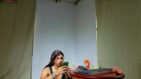 Snapshot of alliison_foxx chatting on May 8, 2026, 1:27 pm Alliison Foxx online show from May 8, 2026, 1:27 pm
