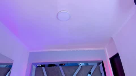    online show from December 31, 2024, 11:09 am