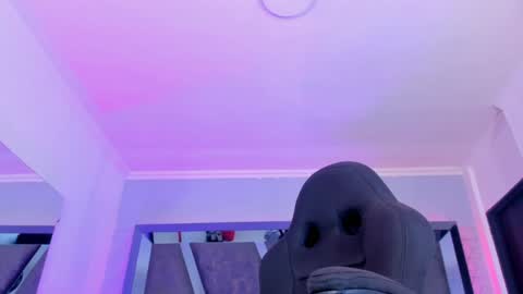    online show from January 31, 2025, 4:59 pm