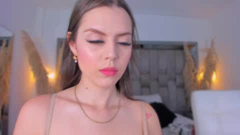    online show from April 5, 2026, 10:45 am