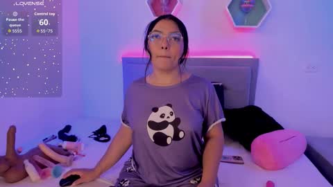 Snapshot of allison_muun chatting on February 21, 2026, 2:40 pm Ally online show from February 21, 2026, 2:40 pm