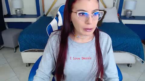 Snapshot of allisonlove_88 chatting on January 8, 2025, 3:08 am ALLISON online show from January 8, 2025, 3:08 am