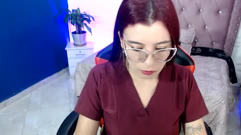 Snapshot of allisonlove_88 chatting on January 10, 2025, 2:25 am ALLISON online show from January 10, 2025, 2:25 am
