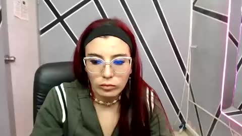 Snapshot of allisonlove_88 chatting on January 28, 2025, 11:17 am ALLISON online show from January 28, 2025, 11:17 am
