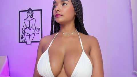 Snapshot of allisonn_bell chatting on April 30, 2026, 11:09 pm Allison online show from April 30, 2026, 11:09 pm