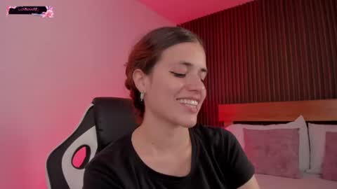 Snapshot of alliss_ginger_ chatting on June 24, 2026, 9:58 pm A L L I S S online show from June 24, 2026, 9:58 pm