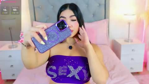 Allisson online show from December 15, 2025, 12:42 pm