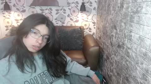 Snapshot of alllyson_ chatting on September 13, 2025, 7:57 pm alison online show from September 13, 2025, 7:57 pm
