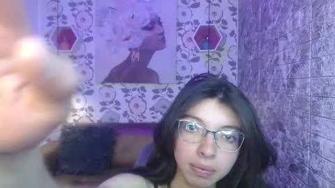 Snapshot of alllyson_ chatting on September 16, 2025, 7:37 pm alison online show from September 16, 2025, 7:37 pm