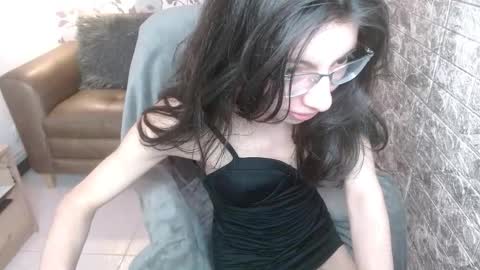 Snapshot of alllyson_ chatting on September 17, 2025, 7:59 pm alison online show from September 17, 2025, 7:59 pm