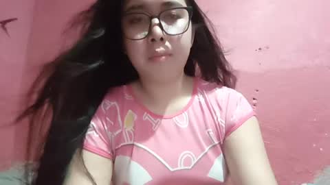 Miss Alicia online show from April 26, 2026, 11:52 am