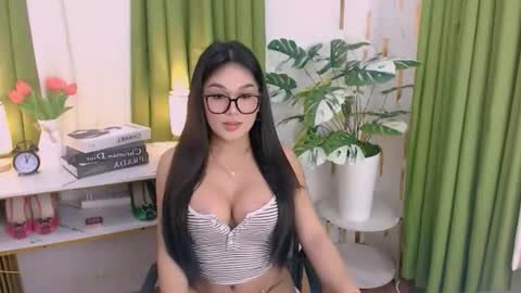 Snapshot of alluring_brianna08 chatting on May 20, 2026, 4:35 pm Brianna online show from May 20, 2026, 4:35 pm