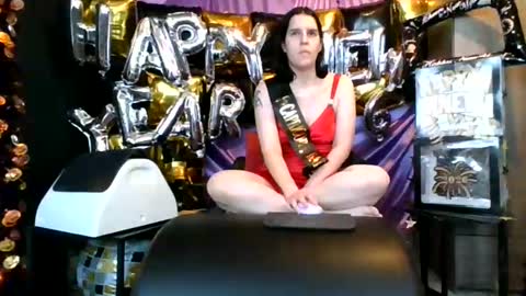 AlluringAli25 online show from January 8, 2026, 8:11 pm