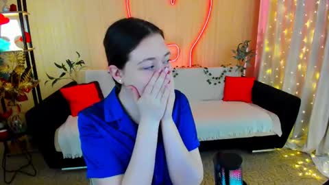 Snapshot of alluringeyess chatting on April 20, 2026, 5:48 pm alluringeyess online show from April 20, 2026, 5:48 pm