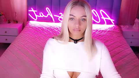 AlwaysHot online show from March 21, 2026, 3:55 am