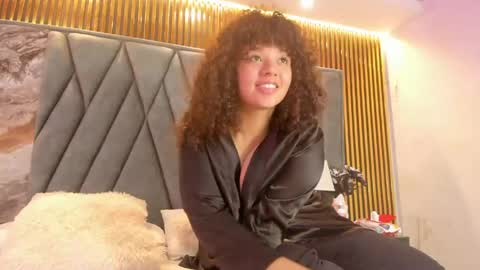 ally_and_noah_ online show from June 5, 2026, 12:11 pm