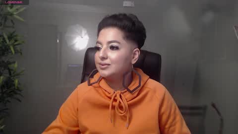 Snapshot of allyiah chatting on January 26, 2025, 10:13 pm online show from January 26, 2025, 10:13 pm