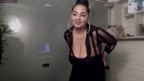 Snapshot of allyiah chatting on March 5, 2025, 9:15 pm online show from March 5, 2025, 9:15 pm