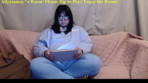 Allyssamay online show from March 21, 2026, 4:17 am