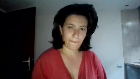 Snapshot of alma_amy chatting on May 24, 2026, 9:09 pm Alma online show from May 24, 2026, 9:09 pm