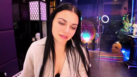 Snapshot of alma_pearl chatting on February 8, 2025, 12:50 pm Alma online show from February 8, 2025, 12:50 pm