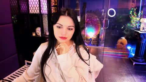 Snapshot of alma_pearl chatting on February 18, 2025, 8:05 am Alma online show from February 18, 2025, 8:05 am