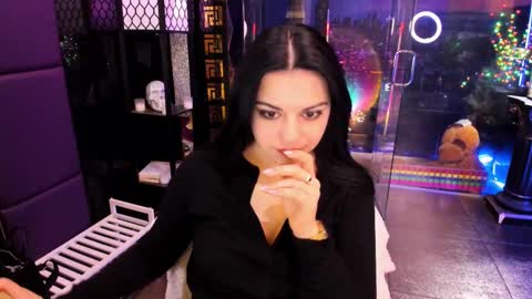 Snapshot of alma_pearl chatting on February 27, 2025, 7:23 am Alma online show from February 27, 2025, 7:23 am