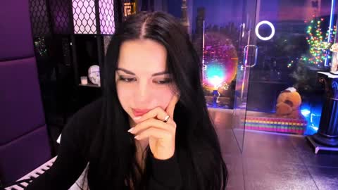 Snapshot of alma_pearl chatting on March 5, 2025, 10:44 am Alma online show from March 5, 2025, 10:44 am